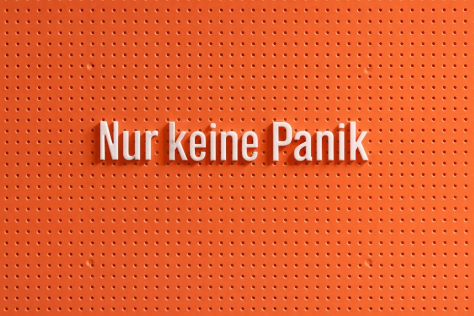 Schild "Don't Panic"